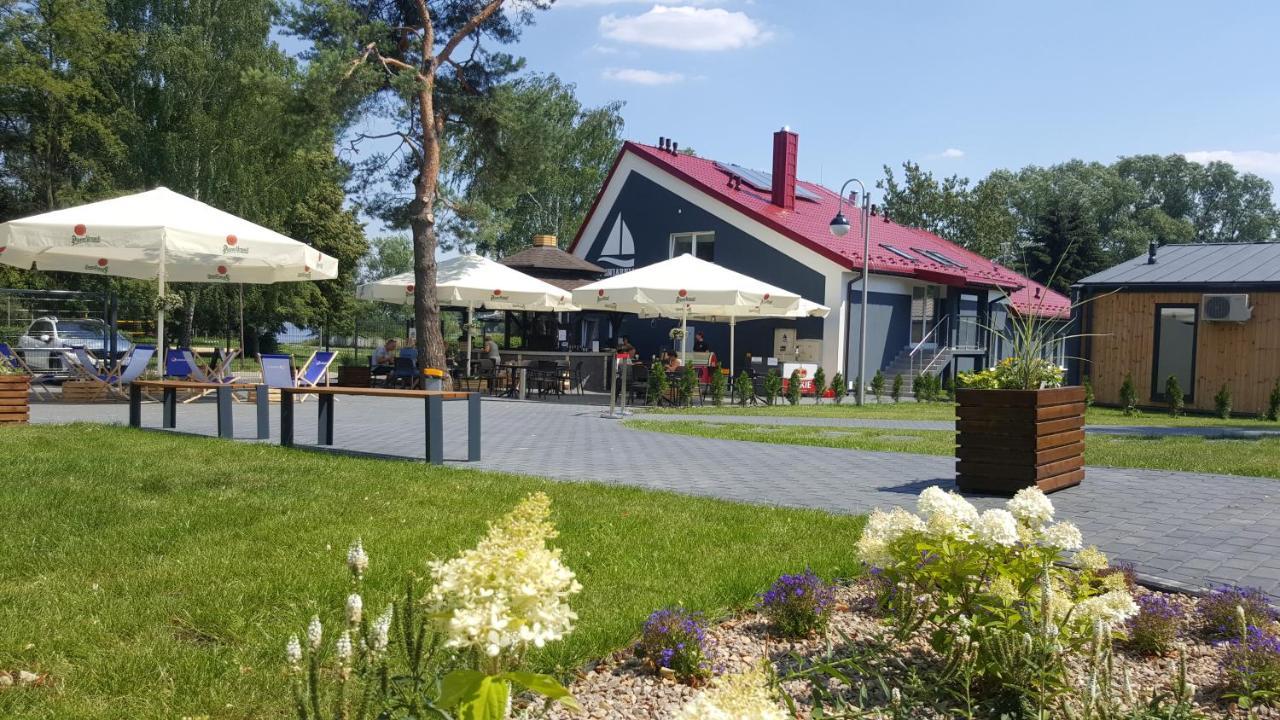 Jurajska Przystan Hotel Jastrzab Bagian luar foto