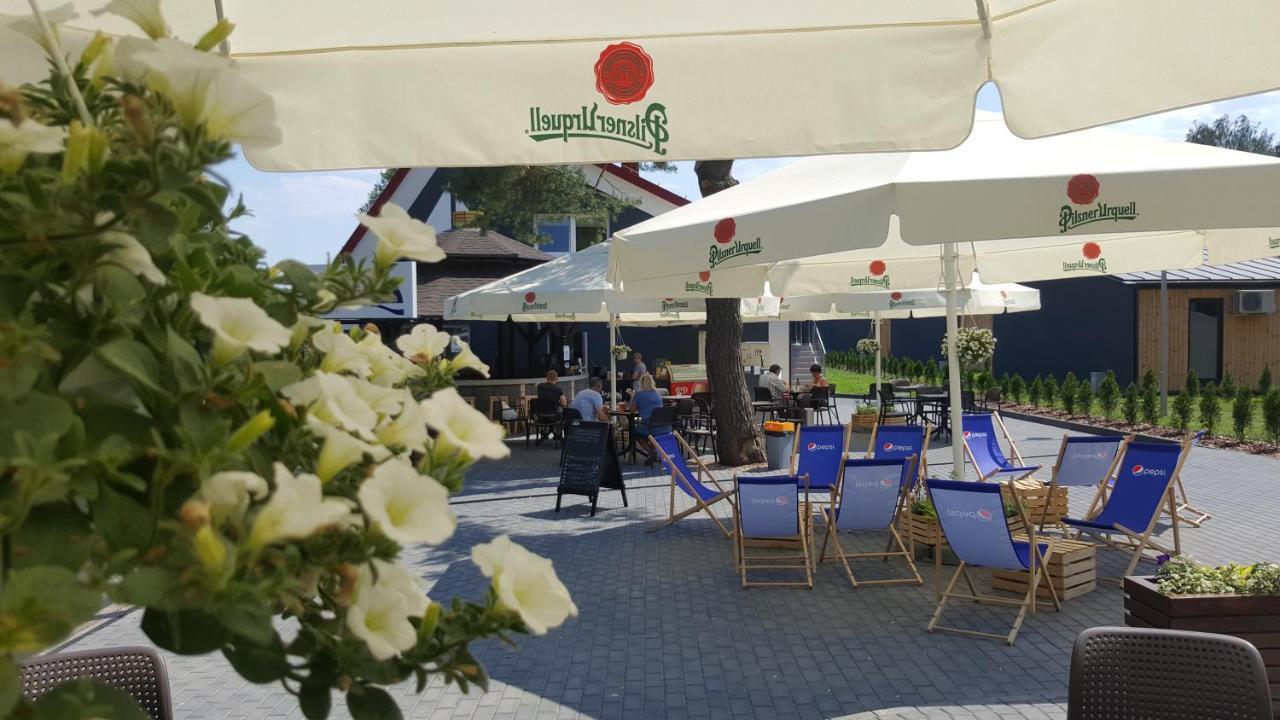 Jurajska Przystan Hotel Jastrzab Bagian luar foto